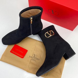 Valentino VLOGO Suede Ankle boots  Blck Gold