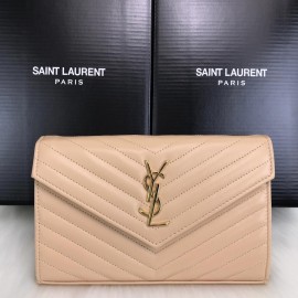 Yves Saint Laurent (ysl) Quilted Shoulder Bag Cream Gold