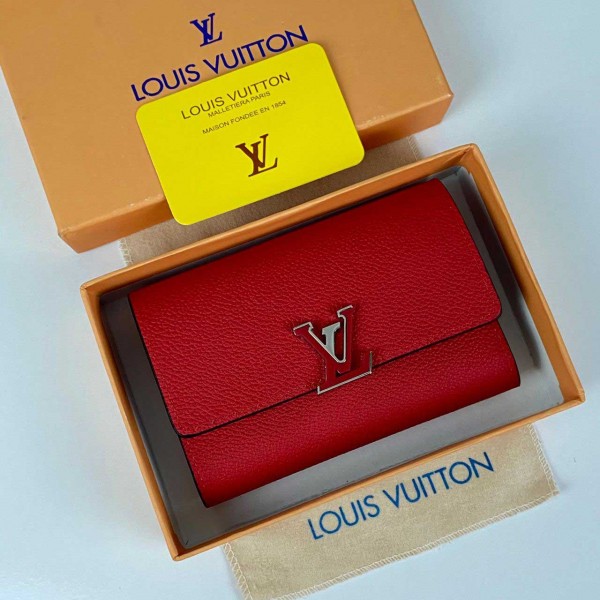 Louis Vuitton Capucines Compact Wallet Red