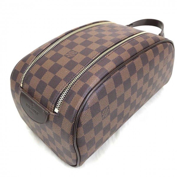 Louis Vuitton King Size Toiletry Pouch1