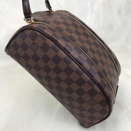 Louis Vuitton King Size Toiletry Pouch1